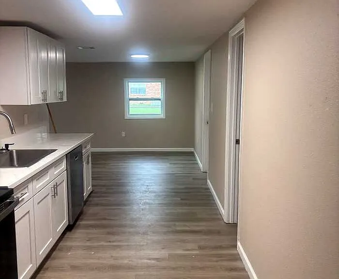 3055 Melody Ln — Photo 3