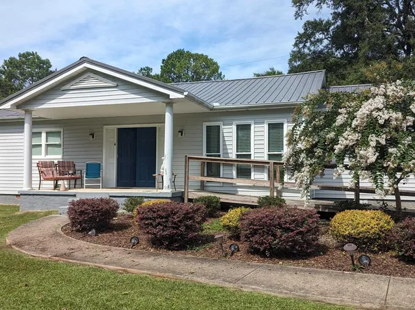 920 Belmont Ave, Talladega, AL 35160