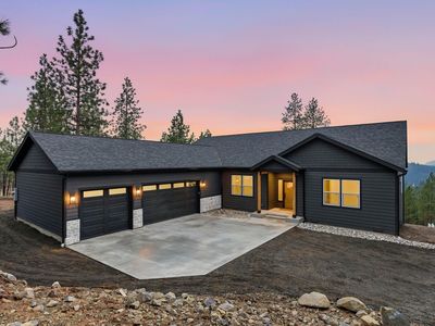 6520 B Pine Ridge Way, Nine Mile Falls, WA, 99026