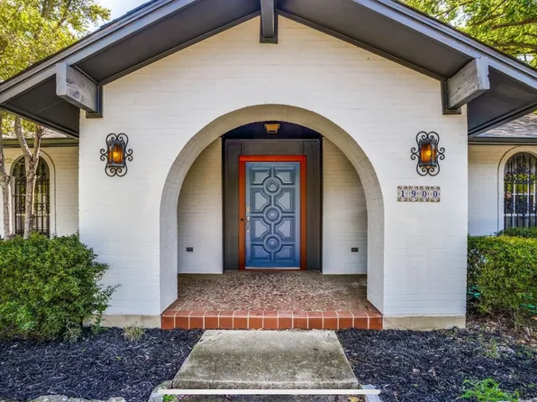 1900 Emerson Ln, Denton, TX 76209