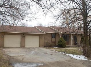 10509 Linden Rd, Grand Blanc, MI 48439