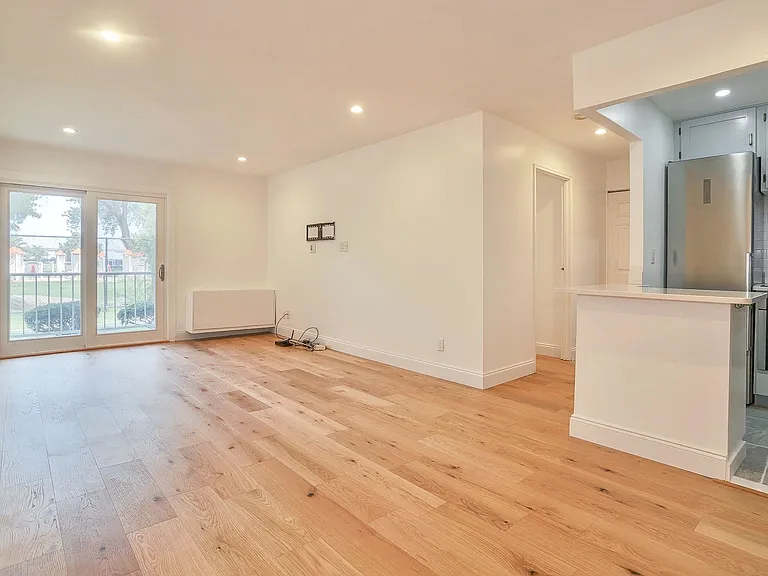 1111 River Rd #G7 — Photo 1
