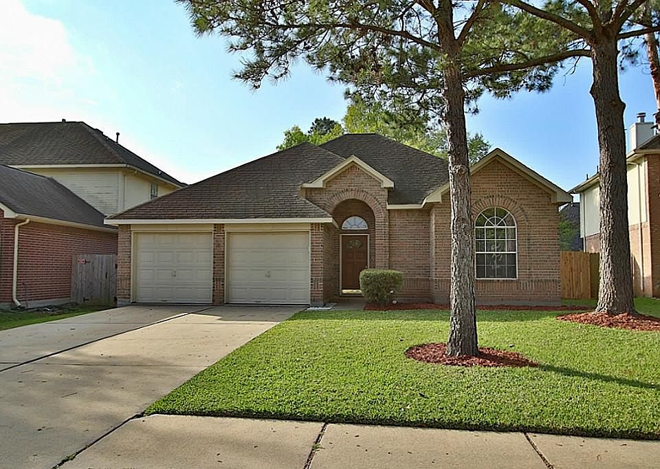 1st image of 17927 Western Pass Ln