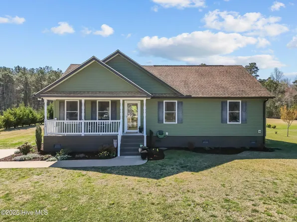 133 Lloyds Lane, Aydlett, NC 27916