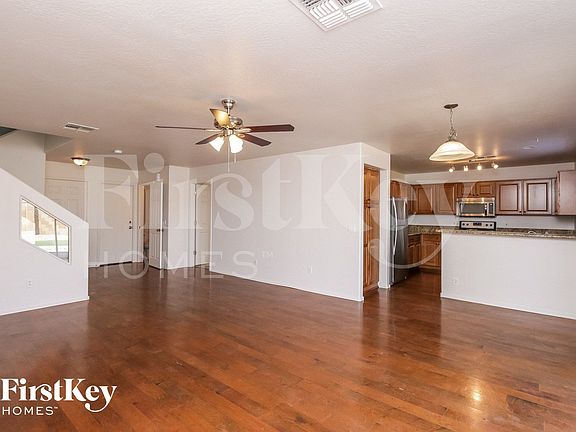 3rd image of 31315 N Shale Dr