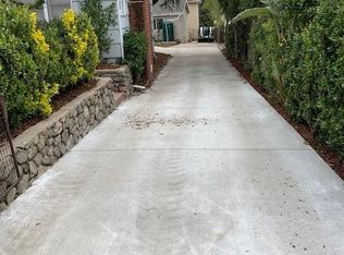 6534 Valmont St, Tujunga, CA 91042