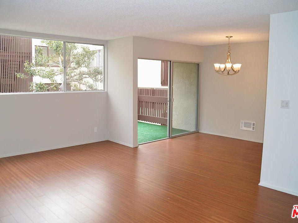 1st image of 5900 Canterbury Dr APT A109