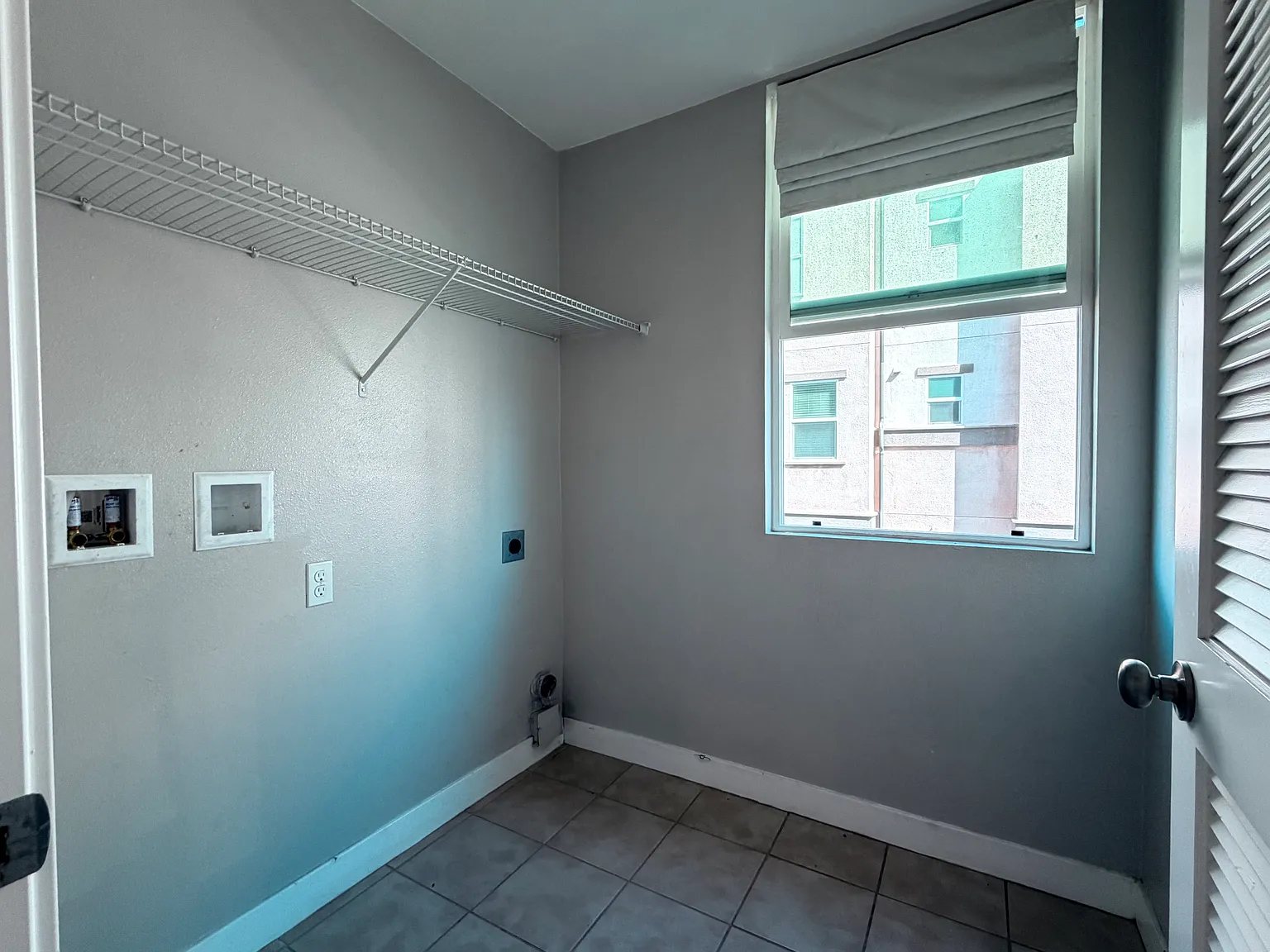 4 bed, 3.5 bath, 1760 sqft, $3,750 — Photo 4