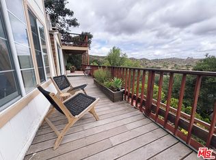 22013 Alta Dr, Topanga, CA 90290