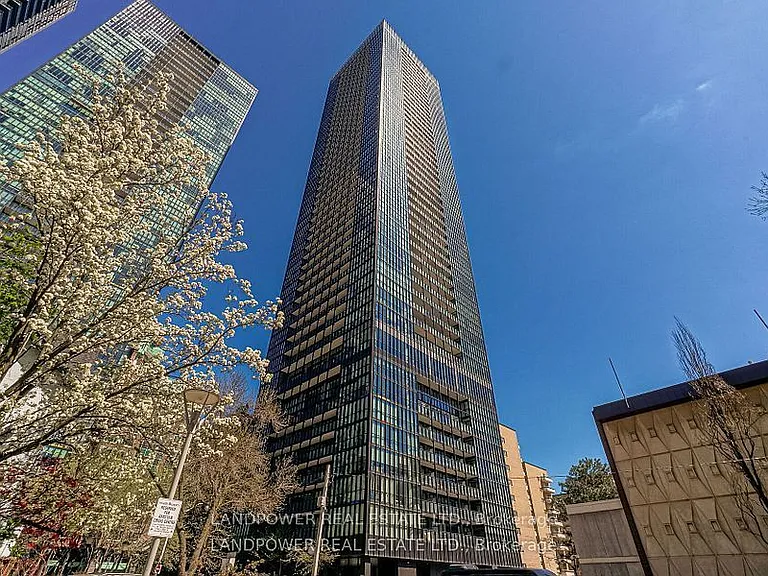 101 Charles St E #1607 — Photo 13
