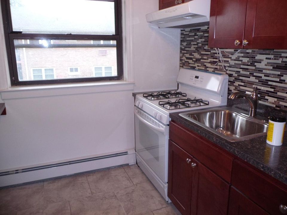 1st image of 672 Fulton St #1ST