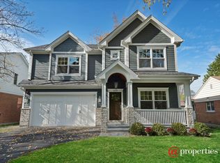 1225 Middlebury Ln, Wilmette, IL