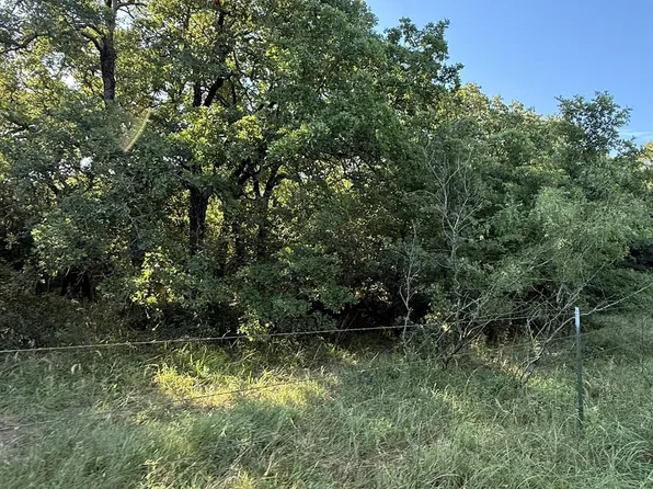 8801 Highway 59 S, Bowie, TX 76230