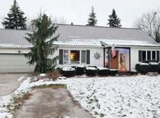 82 E Bay St, Sebewaing, MI 48759