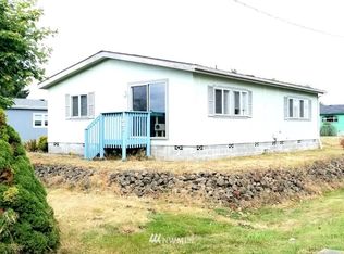 1002 Lindstrom St, Aberdeen, WA 98520