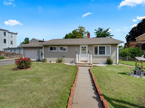 10 Union St, Southbridge, MA 01550