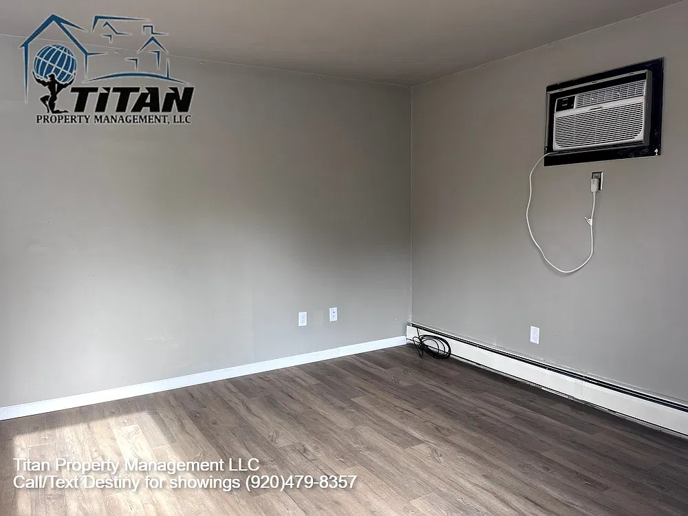 213 Weed Street - 201 — Photo 3