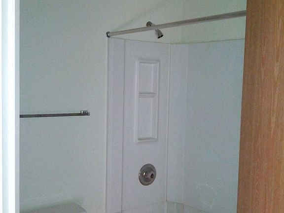 5th image of 9732 Nettleton Park