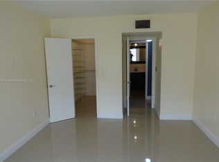 13882 SW 90th Ave #117, Miami, FL 33176