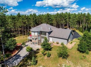 5407 Trappers Trl, Rhinelander, WI 54501