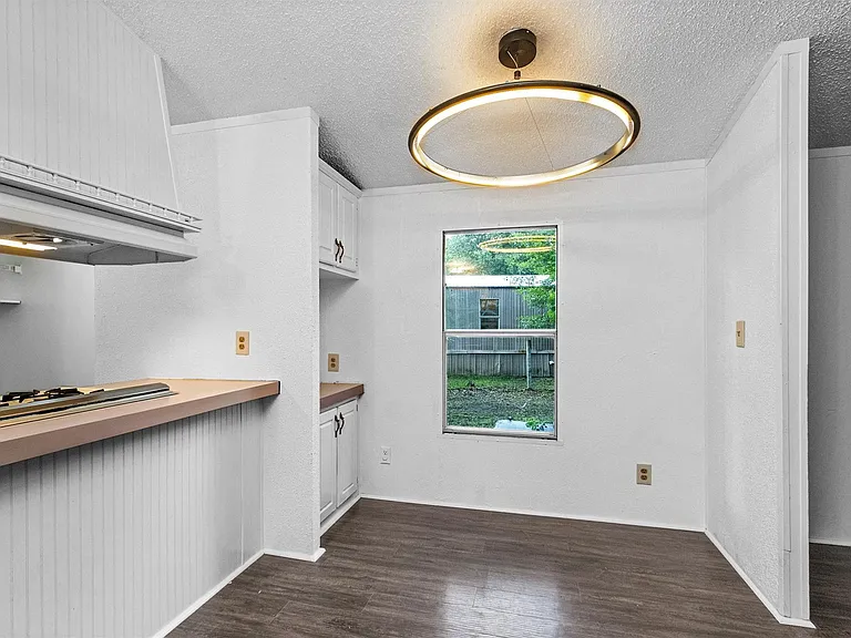 19339 Forest Lane Cir — Photo 22