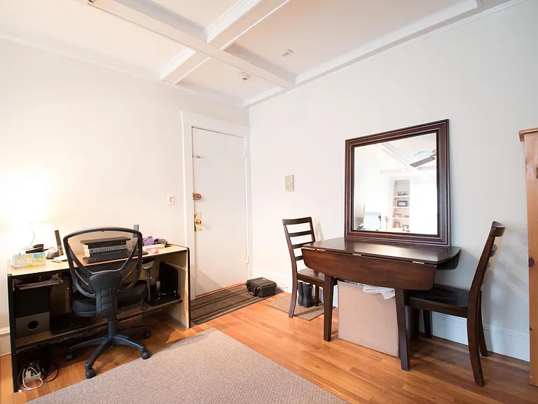 120 Lanark Rd #2 — Photo 5