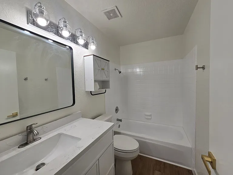7061 Seville Way — Photo 21
