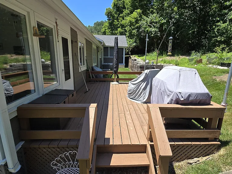 8198 Foxchase Cir — Photo 38