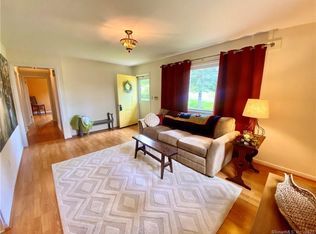 11 Beckerle St, Danbury, CT 06811