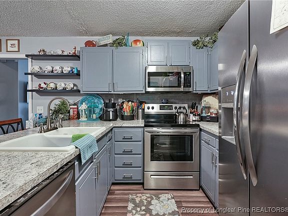 4th image of 1613 Morehead Ave