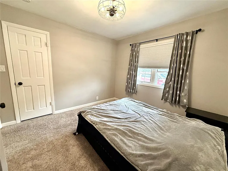 225 Sunrise Blvd — Photo 25