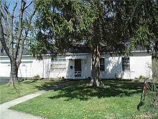 1st image of 7490 Smithfield Ct