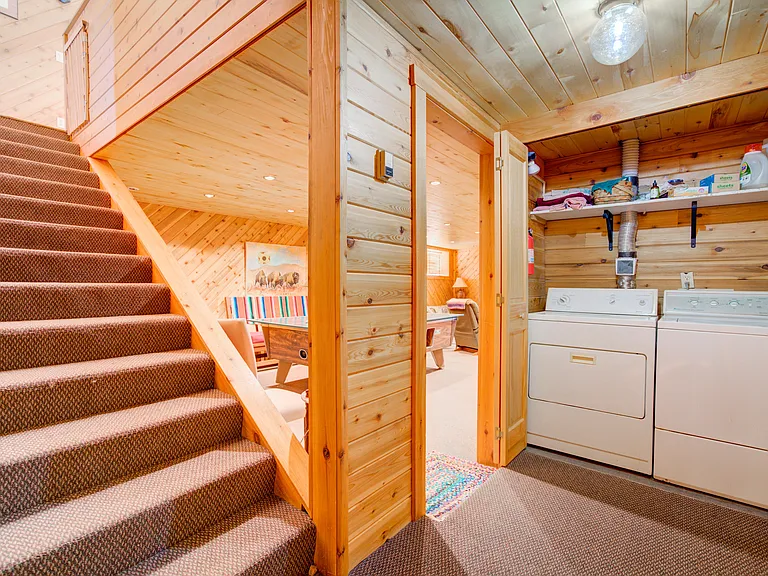 4975 Buffalo Jump Rd — Photo 14