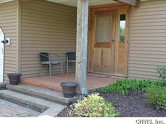 2nd image of 212 Semloh Dr