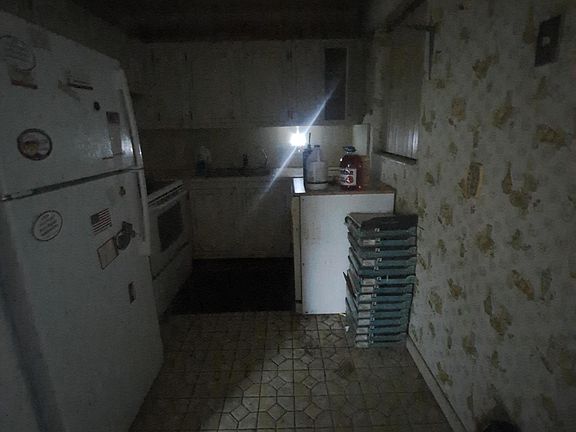 5th image of 34 Cambridge B