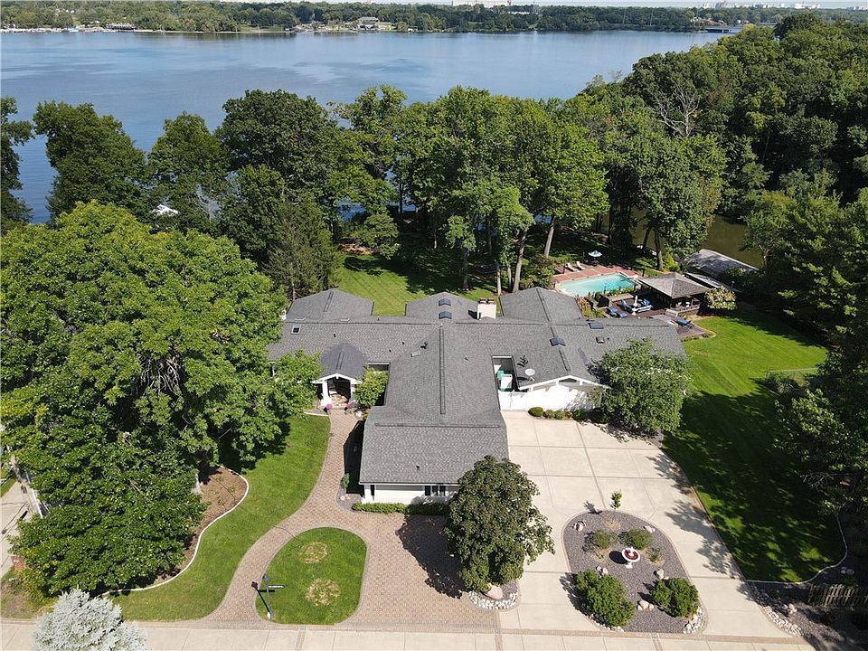 14 Knollwood Dr, Decatur, IL 62521 MLS 6226071 Zillow