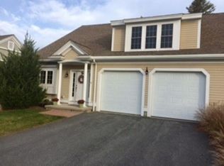 14 8th Grn, Dartmouth, MA 02747