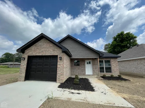 538 Maple St, Trumann, AR 72472