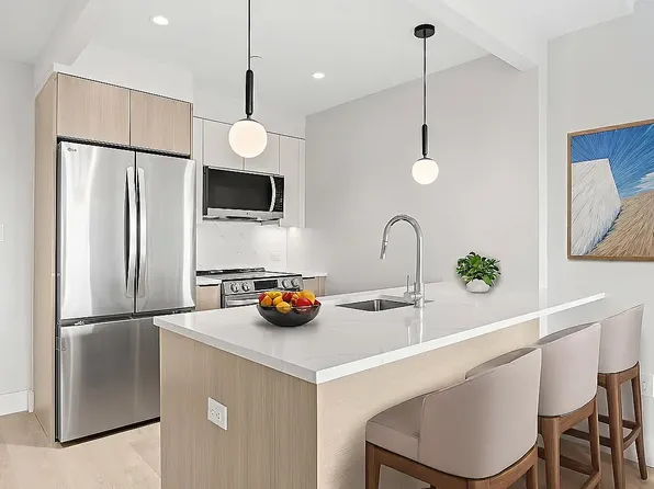 153-38 Hillside Ave #5B, Jamaica, NY 11432