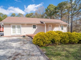 1580 Morningside Dr, Lawrenceburg, TN 38464