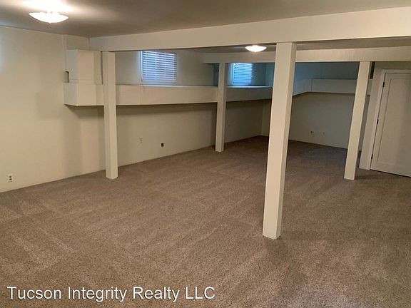 5th image of 645 E 1st St #1