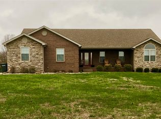 5561 Bacon Creek Rd, Elizabethtown, KY 42701