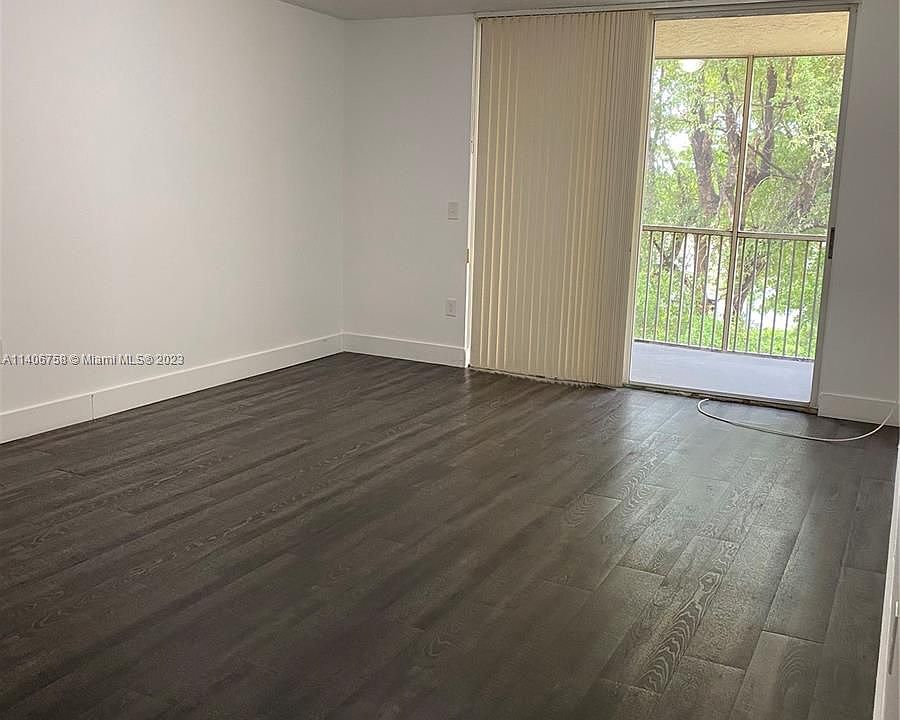 1st image of 8363 Lake Dr APT 402