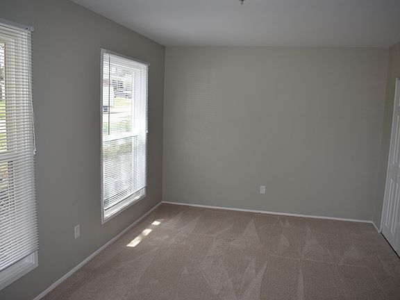 3rd image of 3615 Brookstone Dr