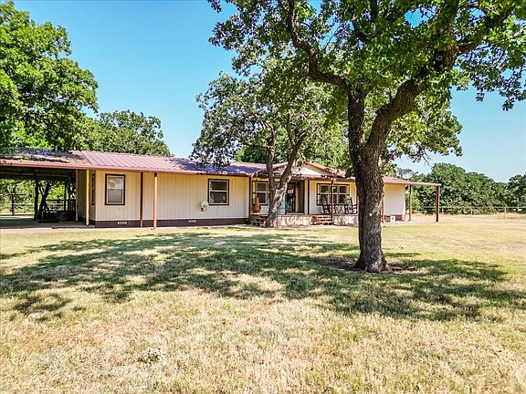 4th image of 3637 N Highway 281