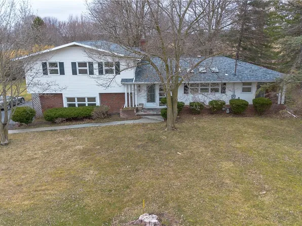 1793 County House Rd, Waterloo, NY 13165