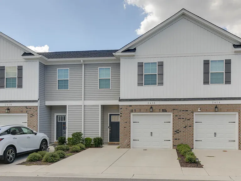2416 Trafton Pl — Photo 1