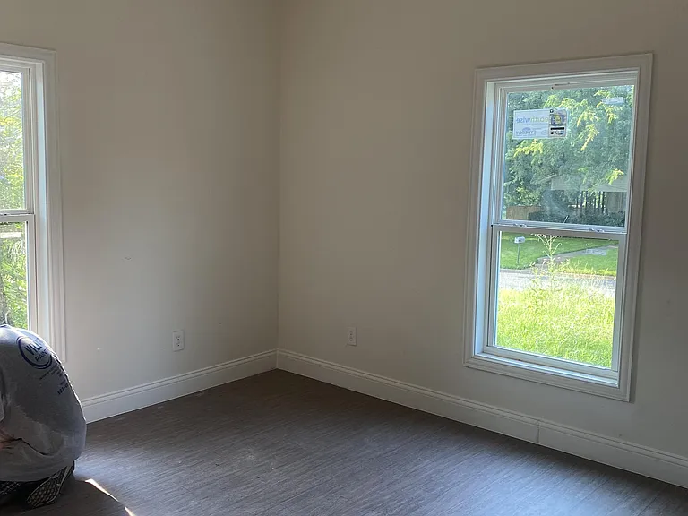 2222 W Bond St — Photo 20