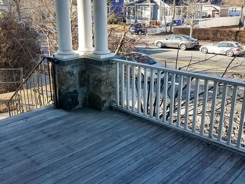 2nd image of 582 Cambridge St #1B