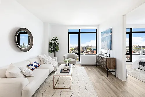 228 E 135th St #1601 Photo 1